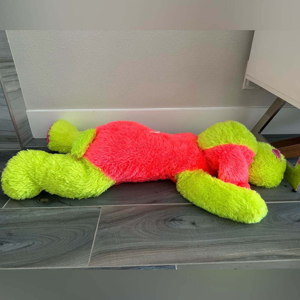 Neon dog floppy plush - toy factory - Picture 4 of 5